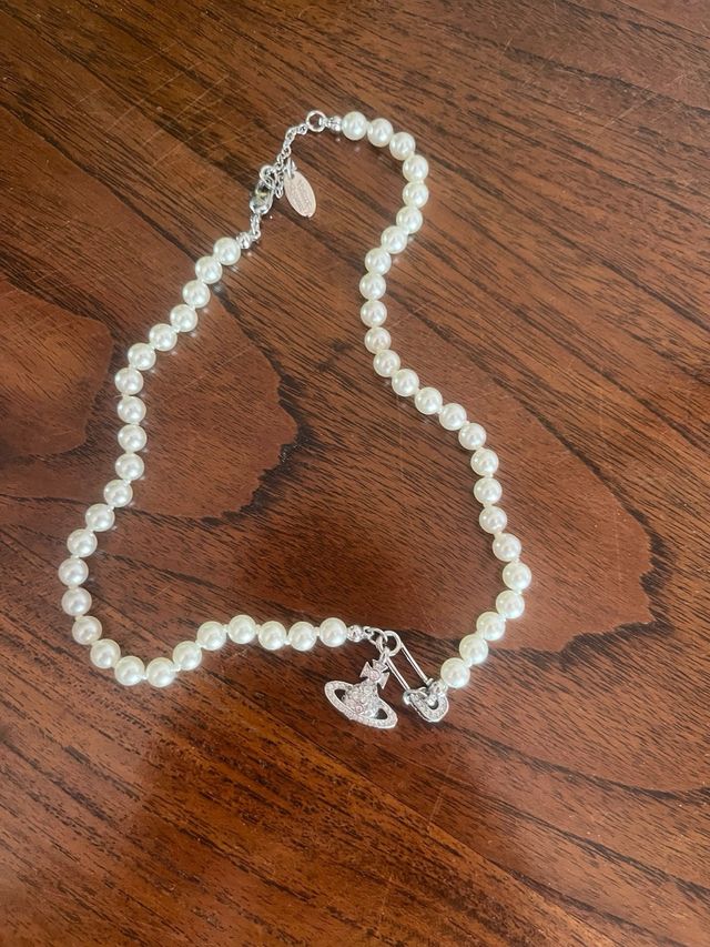 Collar perlas Vivienne Westwood plateado