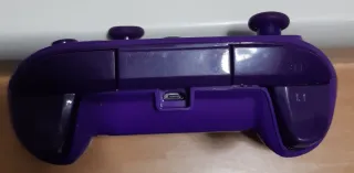 Mando Xbox PowerA Morado