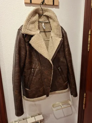 Cazadora tipo aviador Zara talla M