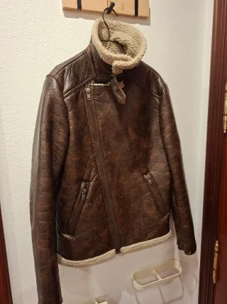 Cazadora tipo aviador Zara talla M