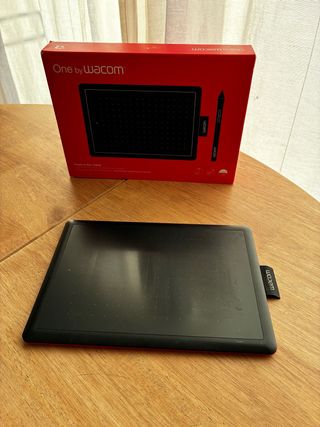 One by Wacom Tableta Gráfica Pequeña