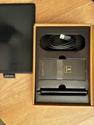 One by Wacom Tableta Gráfica Pequeña