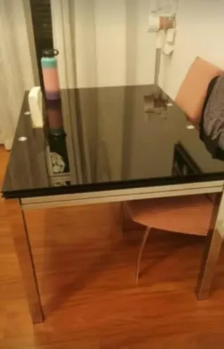 Mesa Comedor Cristal Negro y Acero Extensible