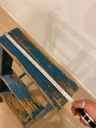 Escalera Antigua Madera Azul