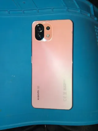 Xiaomi 11 lite 5g ne da 128g + custodia nera + funziona perfettamente