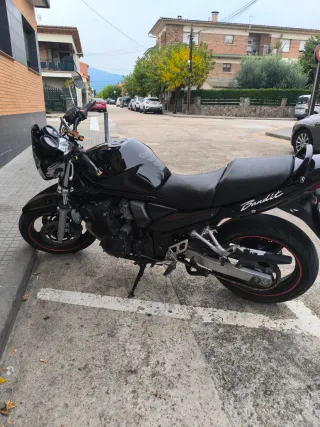 Suzuki Bandit 650cc