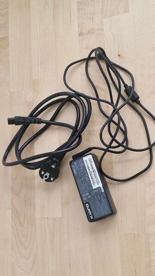 Adaptador corriente enchufe AC Portátil Cargador