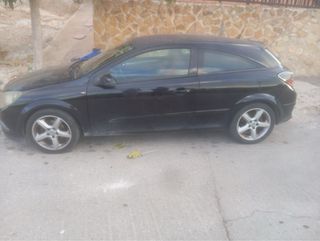 Opel Astra 2005