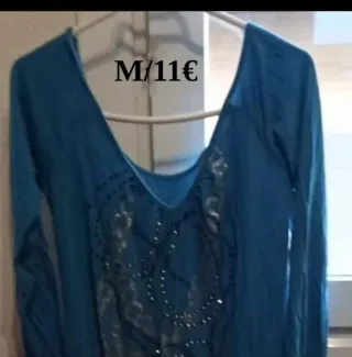 Camiseta azul manga larga talla M