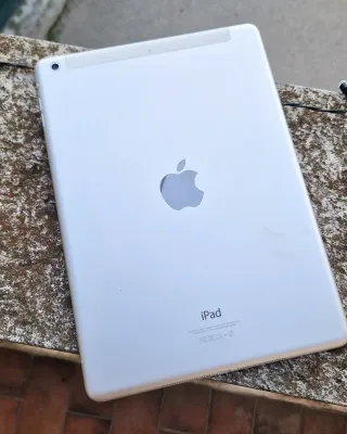 iPad Air 16GB Wi-Fi + Cellular Bianco