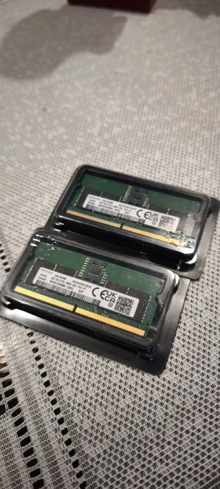 Módulo Memoria RAM Samsung DDR5 SODIMM