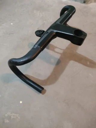 Canyon H11 Aerocockpit Manillar