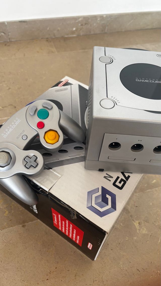 Nintendo GameCube + Caixa + Jogo Zelda