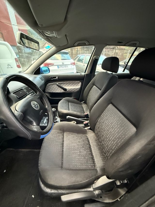 Volkswagen Golf 1.9 Tdi