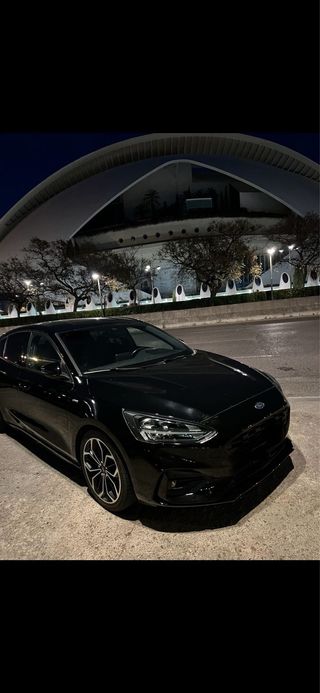 Ford focus St line 2018