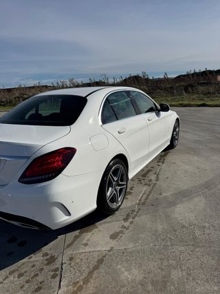 Mercedes-Benz Clase C 2019 AMG Line int./ext.