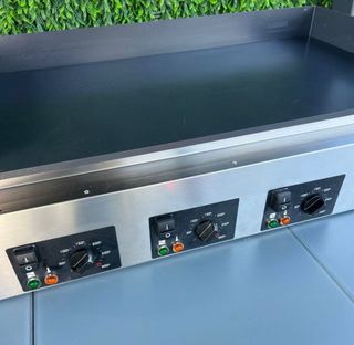 Plancha Profesional Krea Trifásica