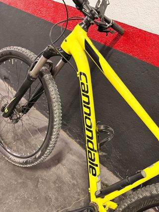 Bicicleta Cannondale Aluminium FOUR 2020