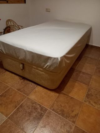 Canapé y colchón 105x190 cm