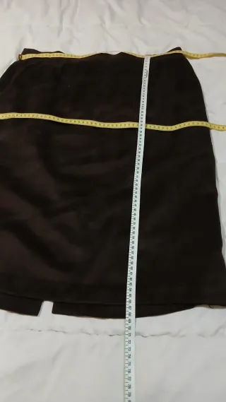 Falda marrón elegante