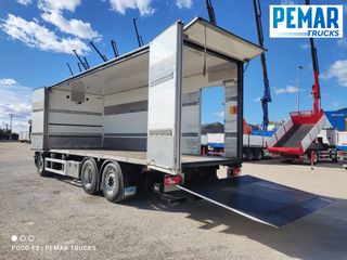 SCANIA P 450 6X2 CAJA CERRADA