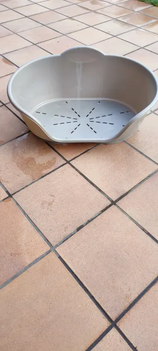 Cama para perro/gato beige y gris
