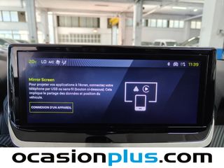 Peugeot 2008 Allure Hybrid eDCS6 107 kW (145 CV)