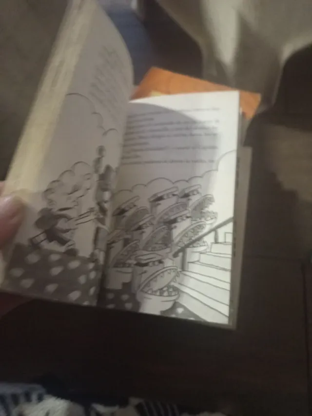 El Capitán Calzoncillos y el ataque de los retr...