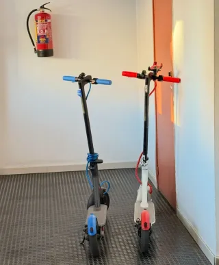 2 Patinetes Eléctricos