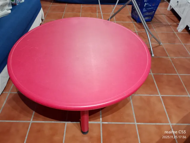 Mesa redonda infantil rosa 114x50