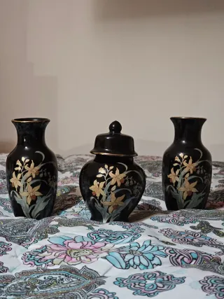 Set 3 vasi porcellana giapponese decorati