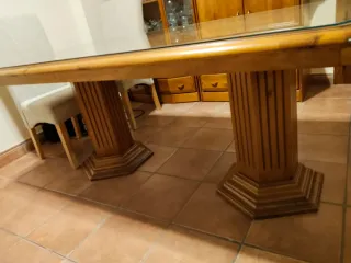 Mesa de comedor madera y cristal