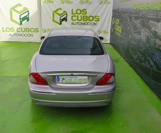 Jaguar X-Type 2.0 V6