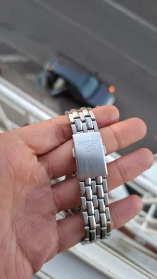 Reloj Seiko 7S26 Automático Marrón Oscuro