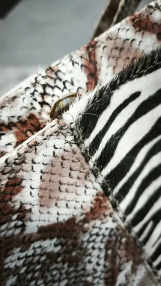 Bolso piel auténtica Animal Print