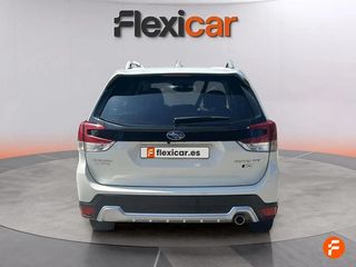 Subaru Forester 2.0i Hybrid CVT Executive Plus