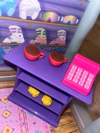 Pista de esquí Enchantimals con muñecas y mascotas