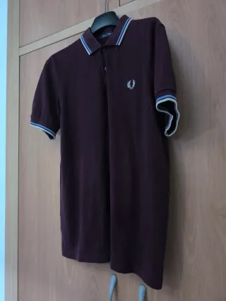 Polo Fred Perry burdeos