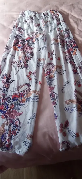 Pantalón gasa estampado forro short punto elastano