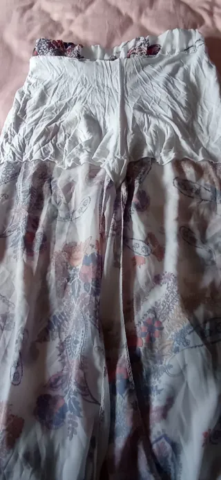 Pantalón gasa estampado forro short punto elastano