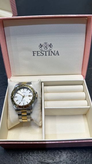 Reloj Festina bicolor (oro y plata)