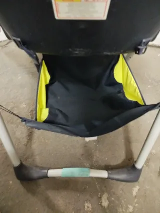 Trona de bebé plegable