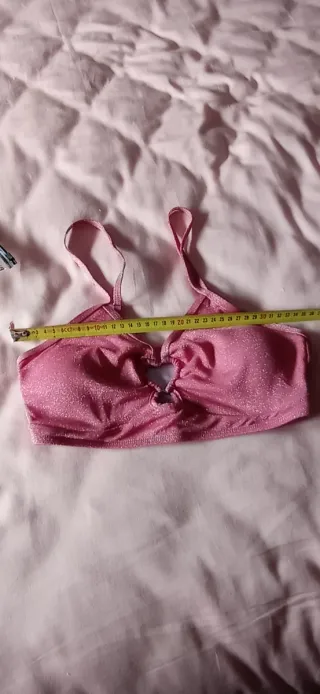 Top bikini rosa brillante