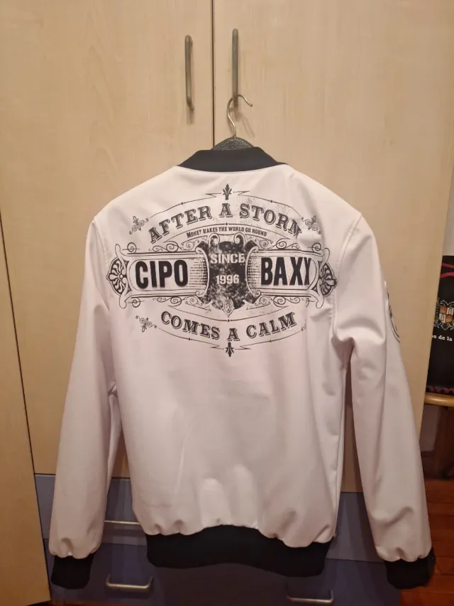 Cazadora Bomber Blanca y Negra Sin Estrenar