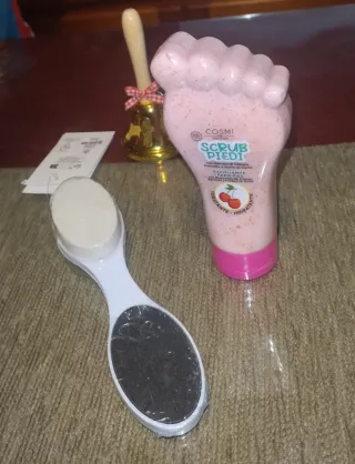 Set exfoliante para pies Cosmi