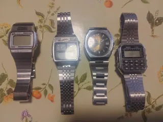 Lote 4 Relojes Seiko, Omikron y Casio.
