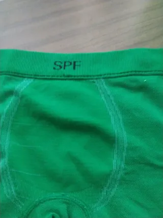 Ropa interior niño SPF verde