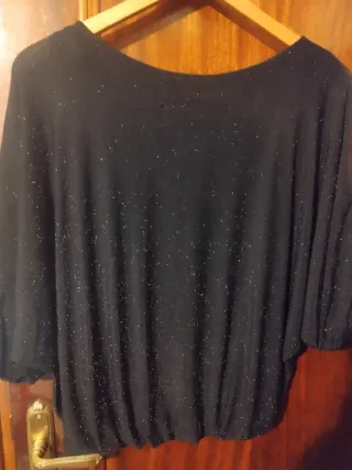 Top fiesta negro brillo plateado