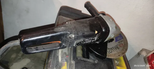 Amoladora Radial K-8230N