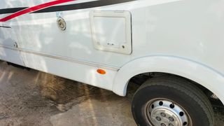 Autocaravana de ocasión Sun Light Capron A70 6 pla